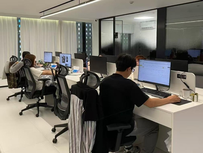 訪企拓崗不止步 音樂(lè)舞蹈學(xué)院與軟件開發(fā)企業(yè)攜手拓寬藝術(shù)就業(yè)路